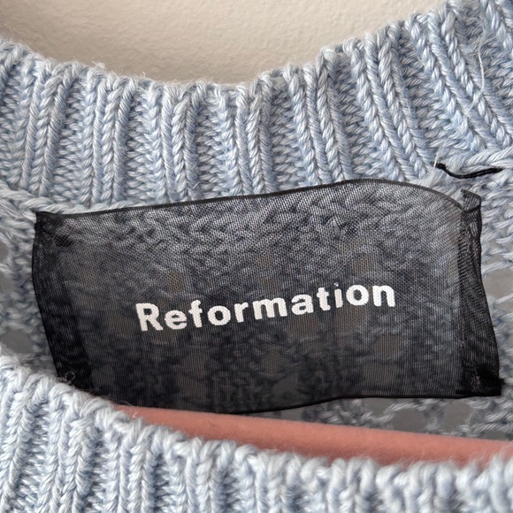 Reformation 100% Linen Blue Rose Pointelle Sweater - Picture 16 of 16